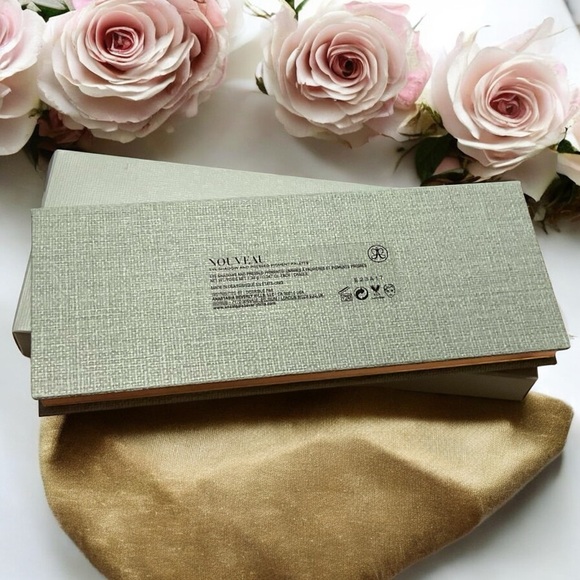 ANASTASIA Beverly Hills Nouveau Eyeshadow Palette